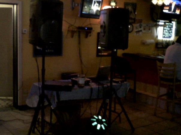 4f8505aa68aaf-my dj equipment